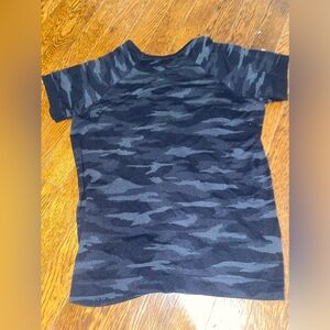 athleta girl camo shirt